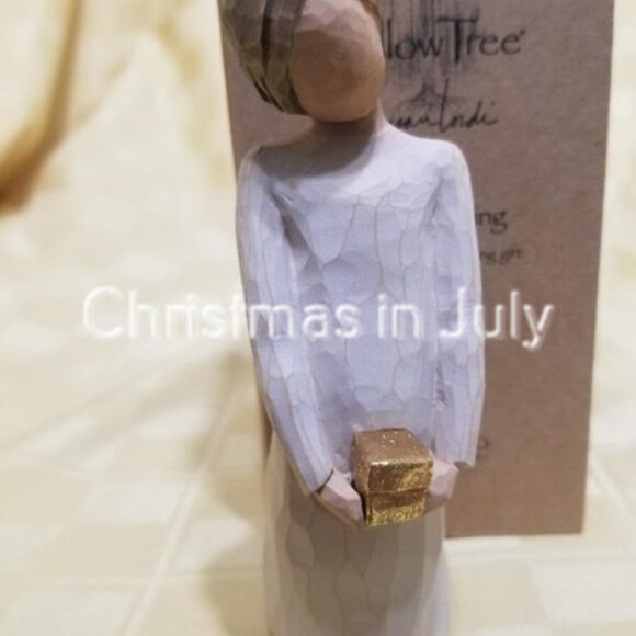 Willow Tree Spirit of Giving Figurine #26221 - Picture 2 of 2